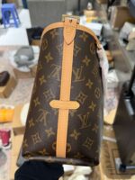 Louis Vuitton Handbags LV Carry All MM Monogram Brown Color 39x30x15cm - Image 10