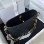 Chanel Hobo Like Auth Handbags Pebbled Leather With Lock Gold 19x16cm - Image 5