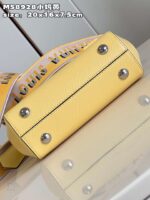 Louis Vuitton Clunny Yellow Raised Pattern 20x16cm - Image 7