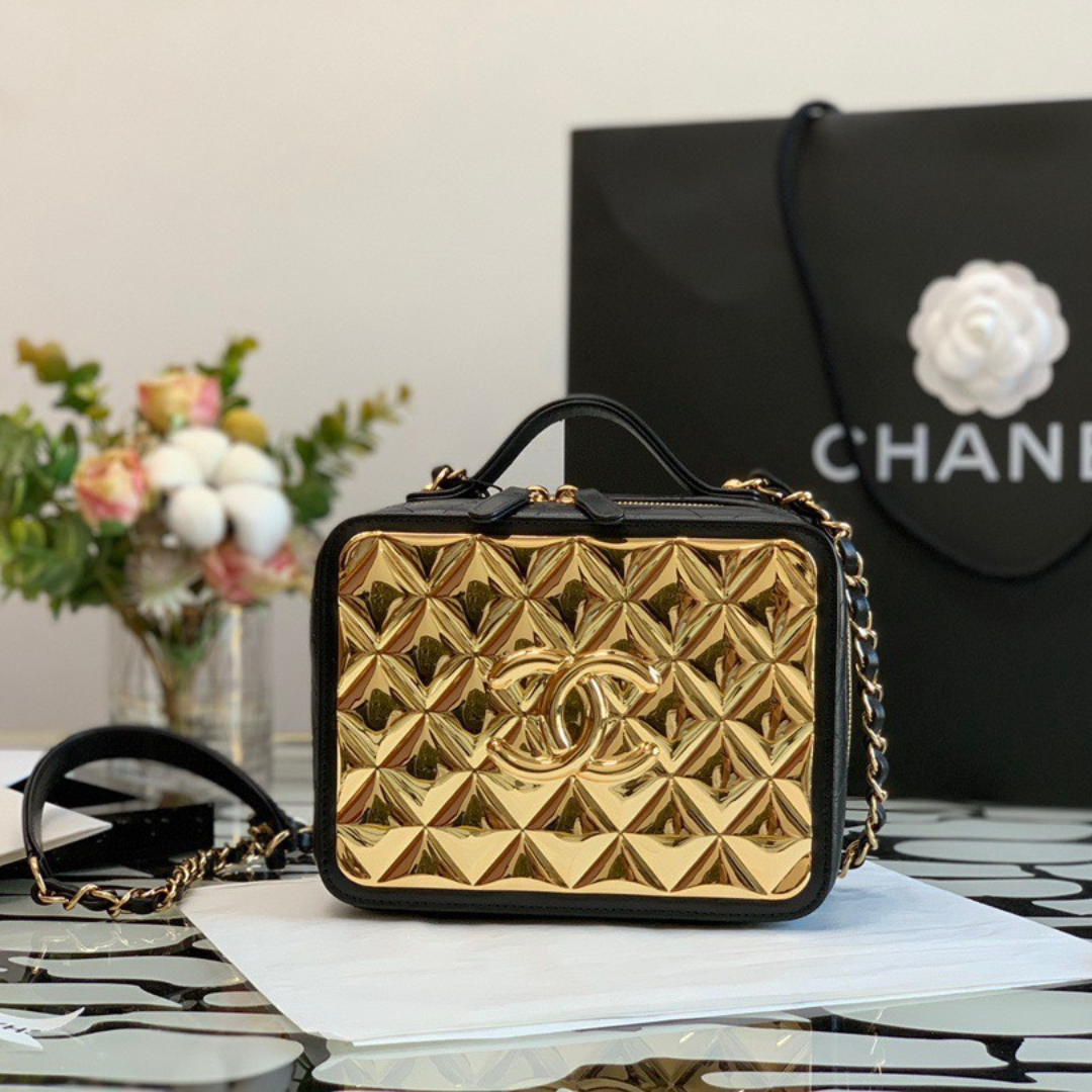 Untitled-design-2025-06-04T054449.357.png Chanel Vanity Case Black Yellow Replica 1:1 Box Form Handbags 19cm - Image 1