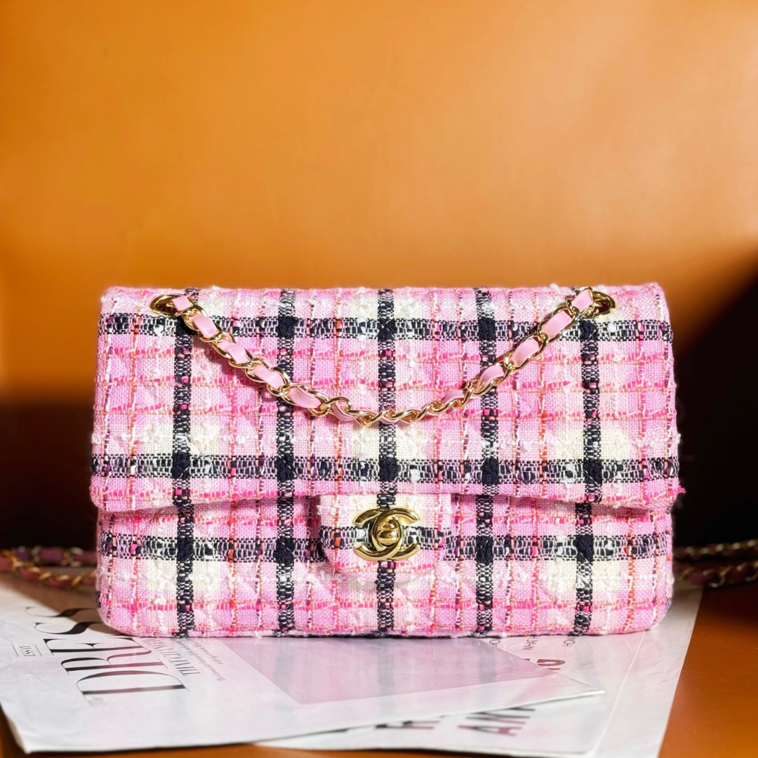 Untitled-design-2025-06-24T030211.803.png Chanel Mini Rectangular Flap Bag Pink, White and Black - Image 1