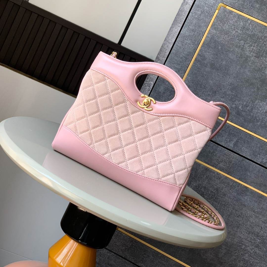 Untitled-design-2025-07-04T064350.396.png Chanel Calfskin Suede Quilted Mini 31 Shopping Bag - Image 1