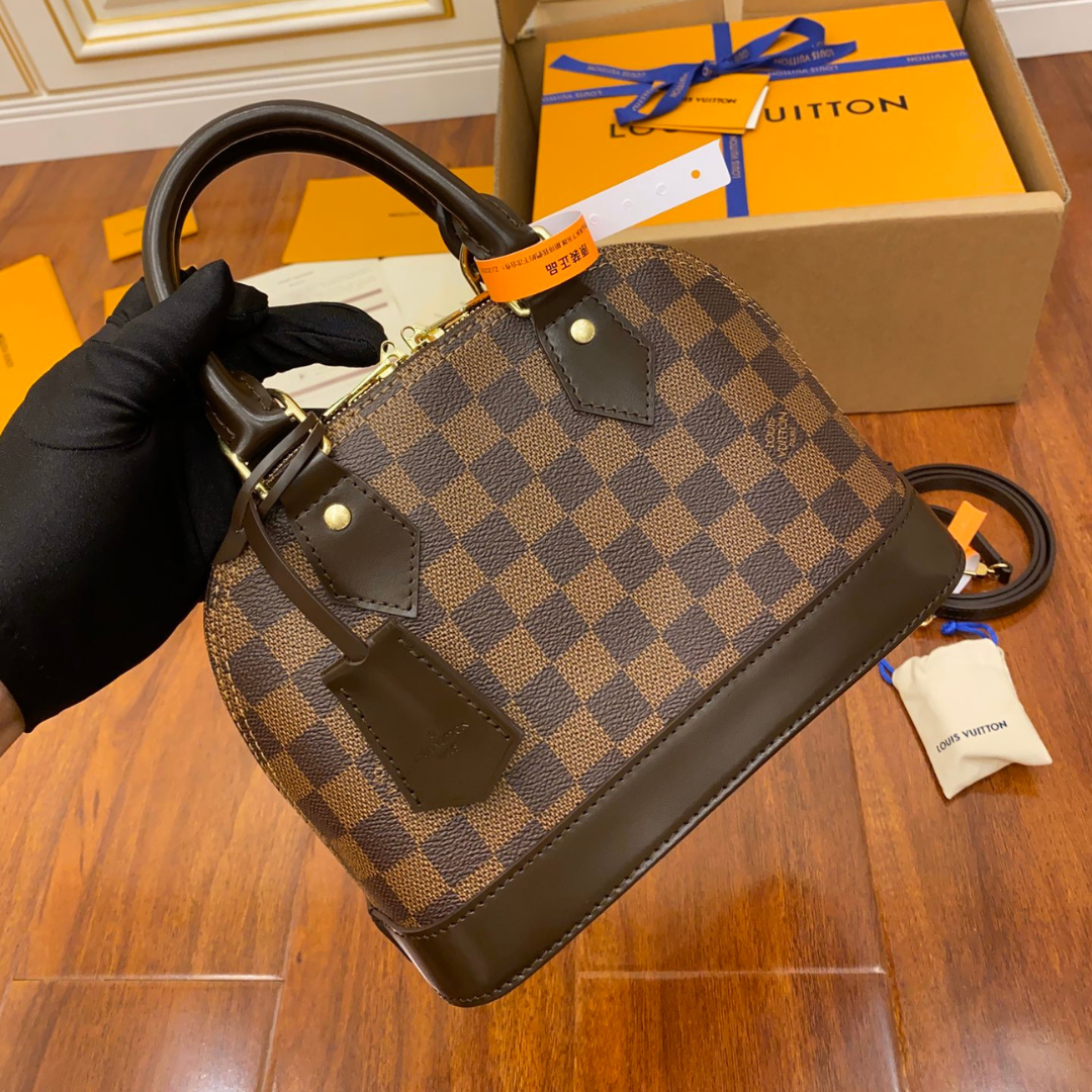 Untitled-design-2025-07-17T211644.112.png LOUIS VUITTON ALMA BB - Image 1