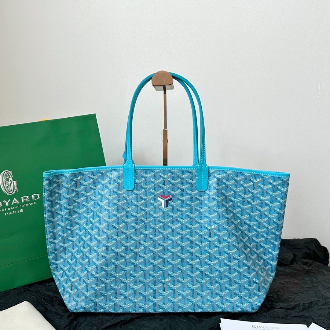 Untitled-design-2025-08-08T225622.900.png Louis Vuitton Towel Beach Bag Louis Vuitton Beach Towel - Image 1