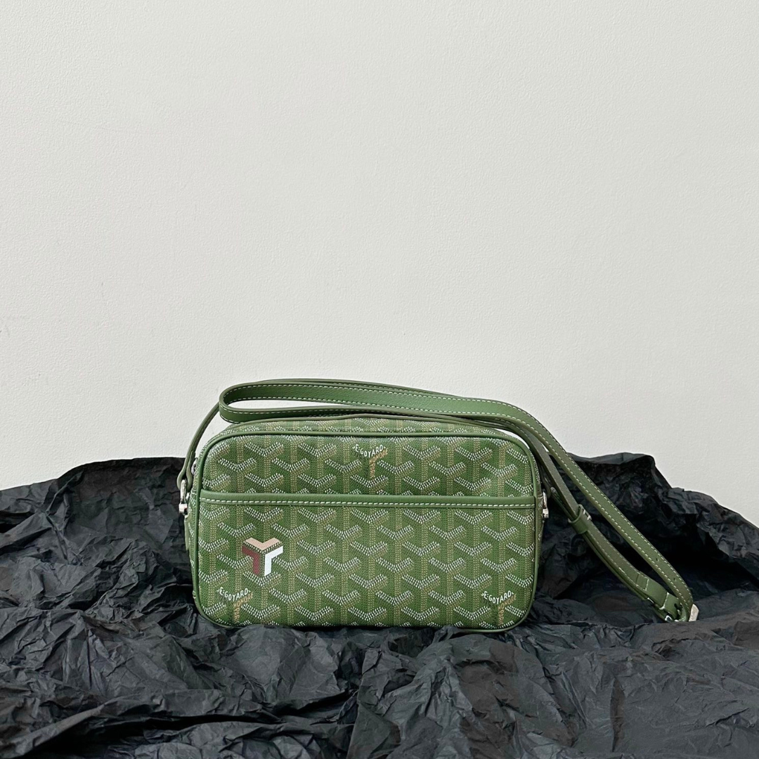 Untitled-design-2025-08-08T230746.331.png Goyard Limited Editio Crossbody Bag / Unisex - Image 1