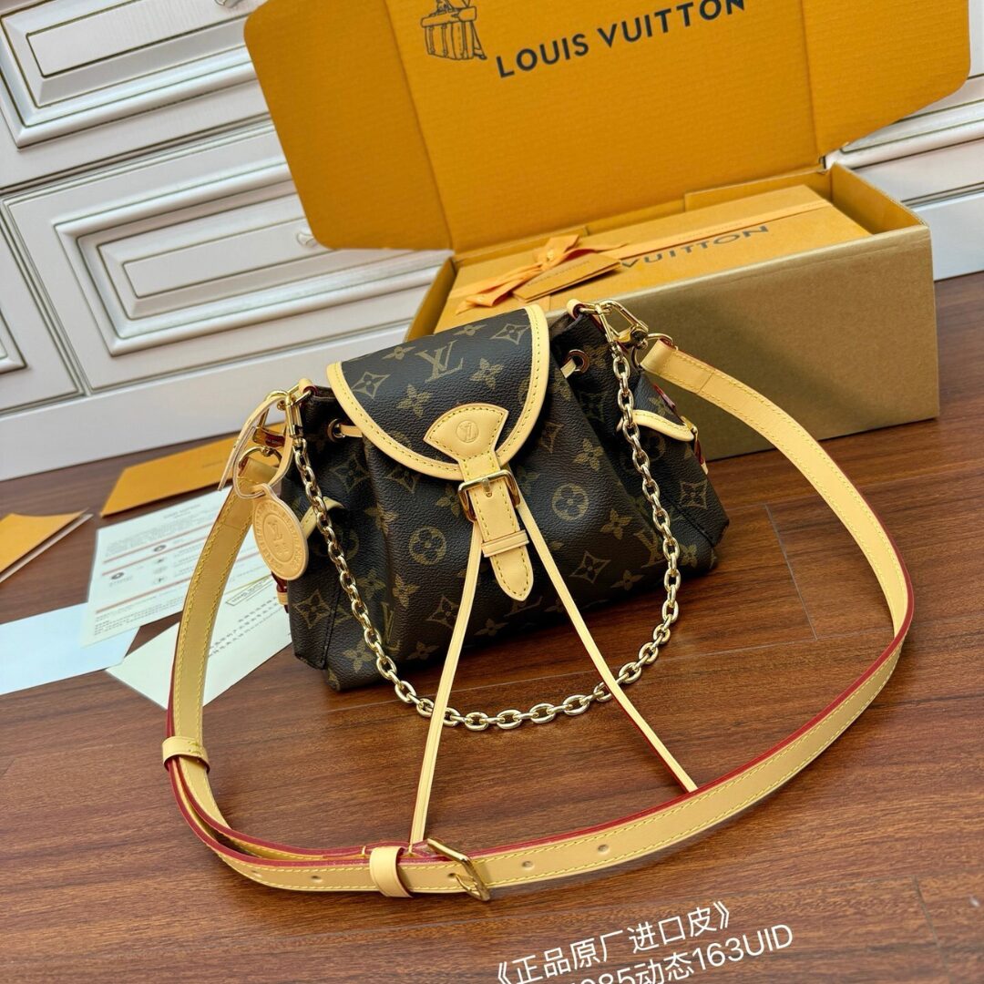 Untitled-design-2025-12-29T040049.918.jpg Louis Vuitton Odyssée Handbag in Signature Monogram canvas - Image 1