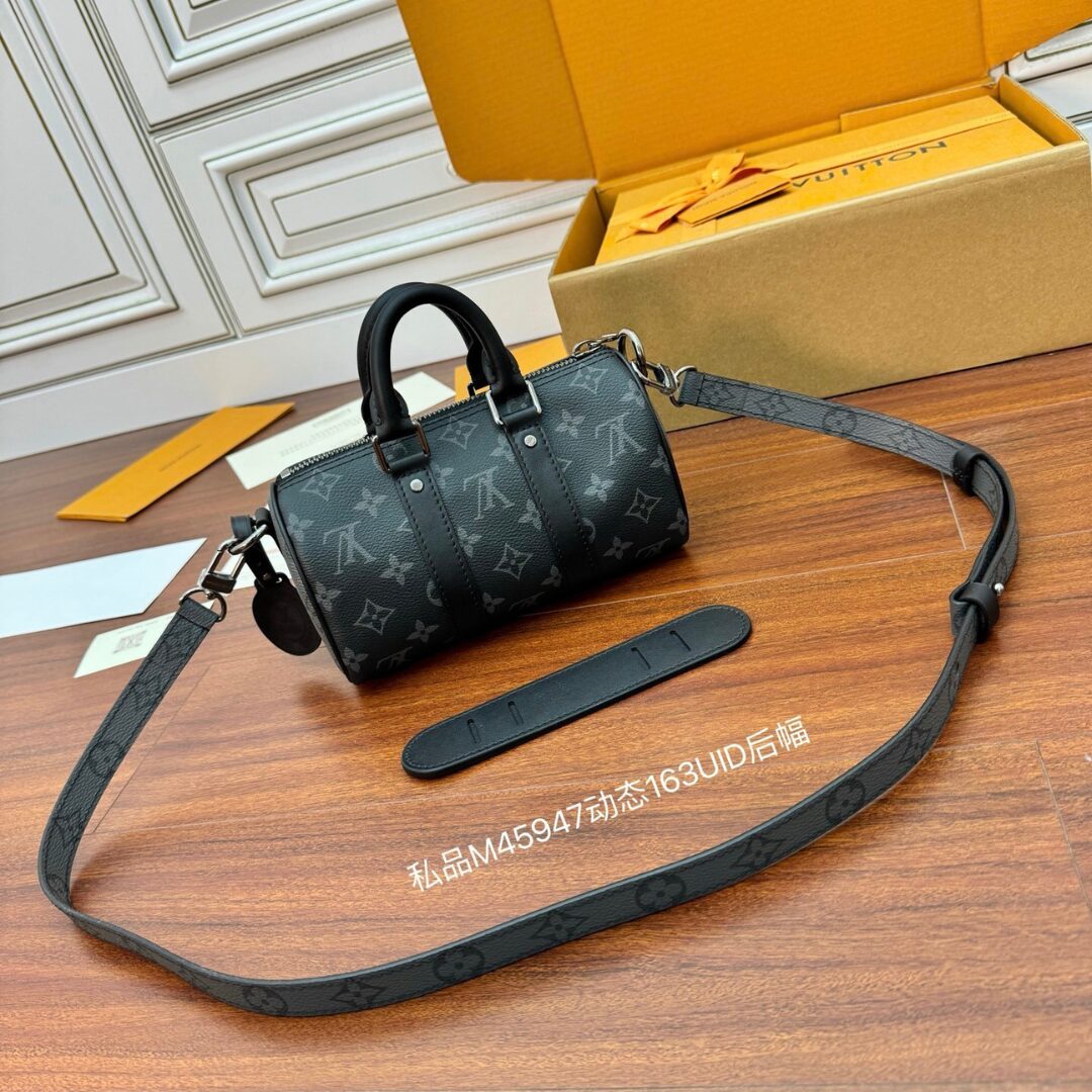 Untitled-design-2025-12-29T041444.367.jpg Louis Vuitton Keepall Bandoulière 25 Bag in Monogram Eclipse - Image 1