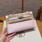 HN POCHETTE 22 IN LIGHT PINK SILVER HARDWARE
