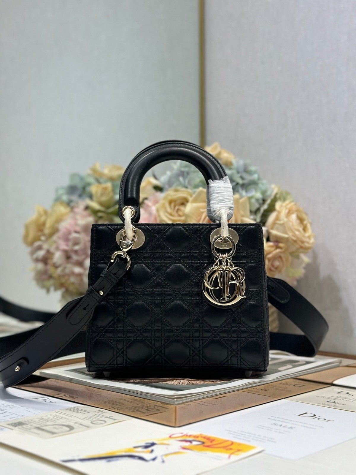 WhatsApp-Image-2025-09-22-at-12.11.17-AM.jpeg Dior Lady Small Black Handbag - Image 1