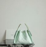 CHANEL 25 HANDBAG 30 IN GREEN CAVIER GOLD HARDWARE - Image 6