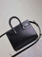 YSL SAC DE JOUR GOLD BLACK GRAIN LEATHER - Image 4