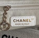 Chanel Deauville Tote in beige and black - Image 7