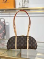 Louis Vuitton Squire East West bag Monogram - Image 4