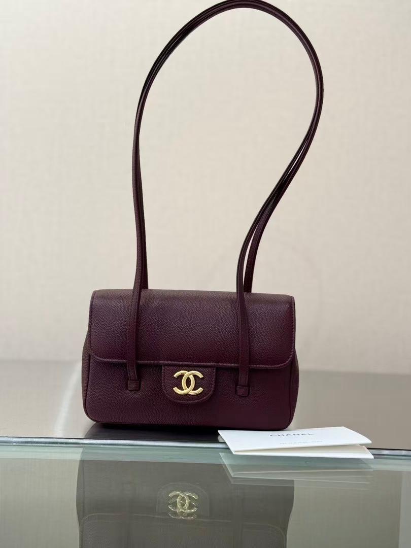 WhatsApp-Image-2026-04-30-at-8.29.52-AM-2.jpeg Chanel Coco Preppy Mini Red - Image 1