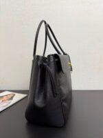 Chanel Large Shopping Bag in black grained calfskin - Image 3
