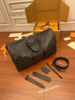 Louis Vuitton Keepall Bandouliere - Image 4