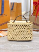 Louis Vuitton Vanity Chain Pouch in raffia - Image 2