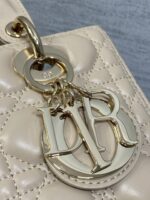 Dior small Lady Dior bag in Beige Cannage - Image 2