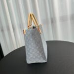 Louis Vuitton OnTheGo MM Tote Bag in Denim - Image 4