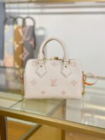 Louis Vuitton Monogram Empreinte Bicolor Speedy Bandoulière 20 - Image 5