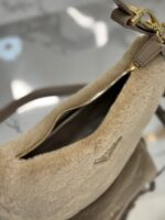 Prada Leather And Shearling Arquã¨ Handbag - Image 5