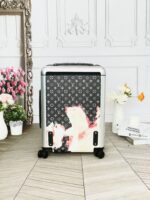 Louis Vuitton Horizon 55 rolling suitcase Aistinctive Artistic Pattern - Image 8