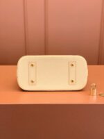 Louis Vuitton Monogram Alma BB - Image 5