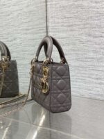 Christian Dior Mini Lady Dior bag in gray - Image 5