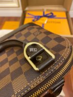 LOUIS VUITTON ALMA BB - Image 2