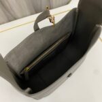 Saint Laurent Le 5 à 7 Supple Hobo Bag - Image 4