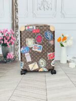 Louis Vuitton Horizon 55 suitcase in Monogram Canvas - Image 3