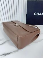 Chanel Maxi Flap bag from the Spring/Summer 2026 collection - Image 6