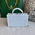 GOYA GRAND HOTEL TRUNK BAG - Image 7