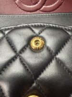 Chanel Classic Flap bag Lambskin Black Gold Hardware - Image 9