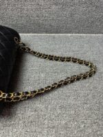 Chanel Classic Flap bag Lambskin Black Gold Hardware - Image 10