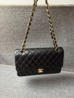Chanel Classic Flap bag Lambskin Black Gold Hardware - Image 6