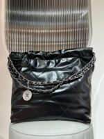 CHANEL 22 Small Black Sliver Hardware - Image 6