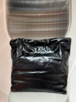 CHANEL 22 Small Black Sliver Hardware - Image 5