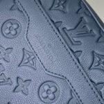 LV TRIO MESSENGER 25 IN BLUE MONOGRAM SHADOW CALFSKIN - Image 8