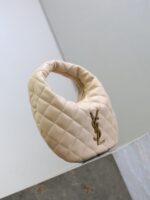 YSL ICARINO 17 IN BEIGE QUILTED GOLD HARDWARE - Image 3