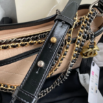 CHANEL GABRIELLE MINI 20 HOBO BAG IN ALMOND BEIGE MIX BLACK - Image 5