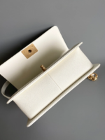 CHANEL MEDIUM 25 BOY BAG IN WHITE LAMBSKIN GOLD HARDWARE - Image 4