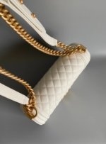 CHANEL MEDIUM 25 BOY BAG IN WHITE LAMBSKIN GOLD HARDWARE - Image 3