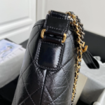 CHANEL GABRIELLE MEDIUM 28 HOBO BAG IN BLACK CALFSKIN - Image 2