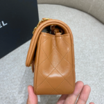 CHANEL FLAP BAG 20CM CARAMEL LAMBSKIN GOLD HARDWARE - Image 7