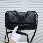 CHANEL 19 Small in Black - Image 7
