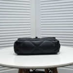 CHANEL 19 Small in Black - Image 2