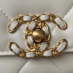 CHANEL 19 WOC 19CM WHITE LAMBSKIN GOLD - Image 6