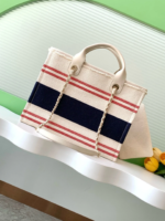 CHANEL SHOPPING BAG 34 IN WHITE RED AND NAVY BLUE CANVAS - Image 2