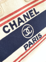 CHANEL SHOPPING BAG 34 IN WHITE RED AND NAVY BLUE CANVAS - Image 7